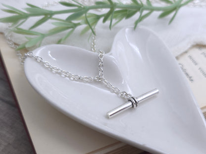 Sterling Silver Toggle Bar Pendant Necklace