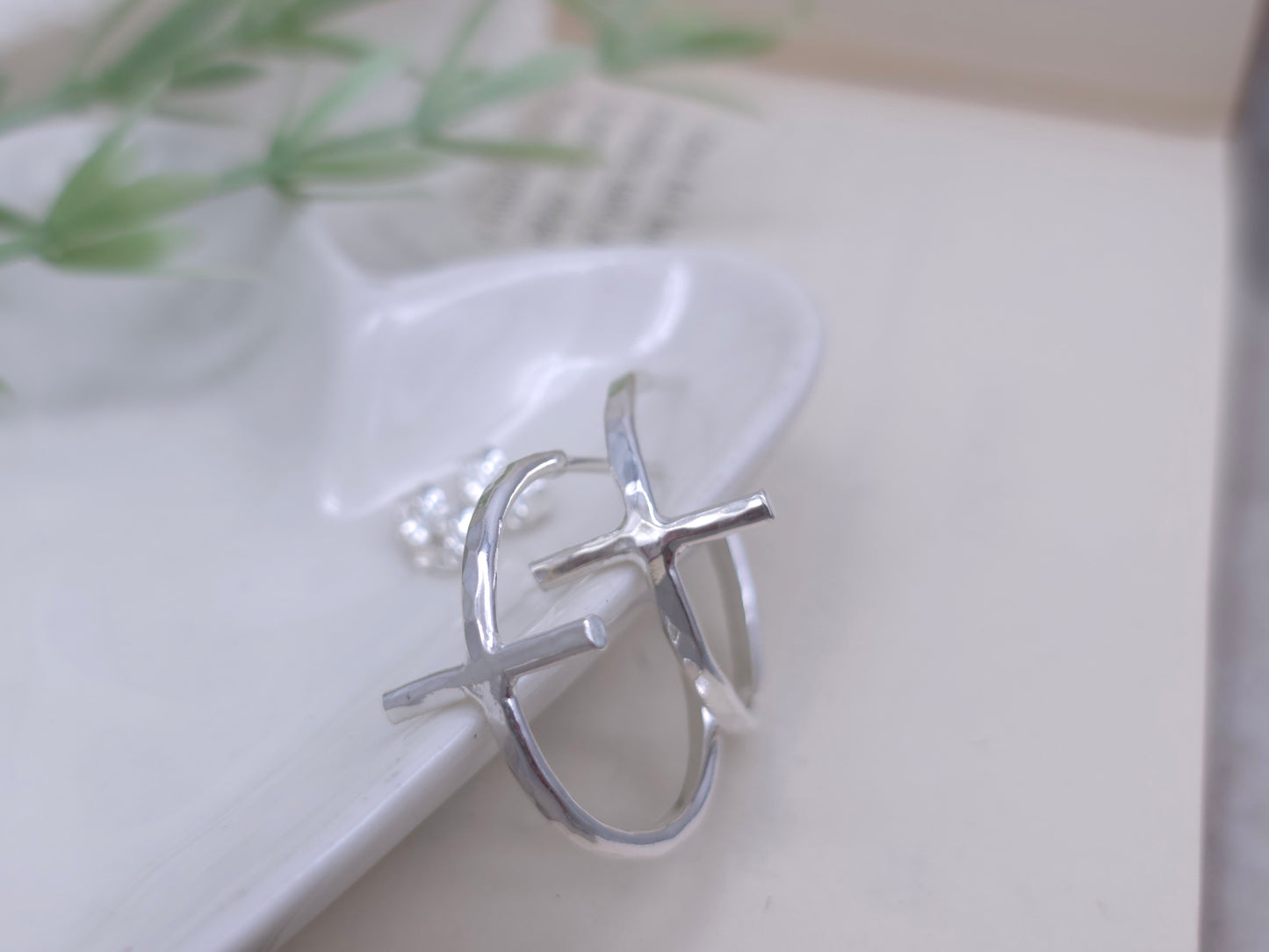 Sterling Silver 3/4" Hammered Cross Hoops