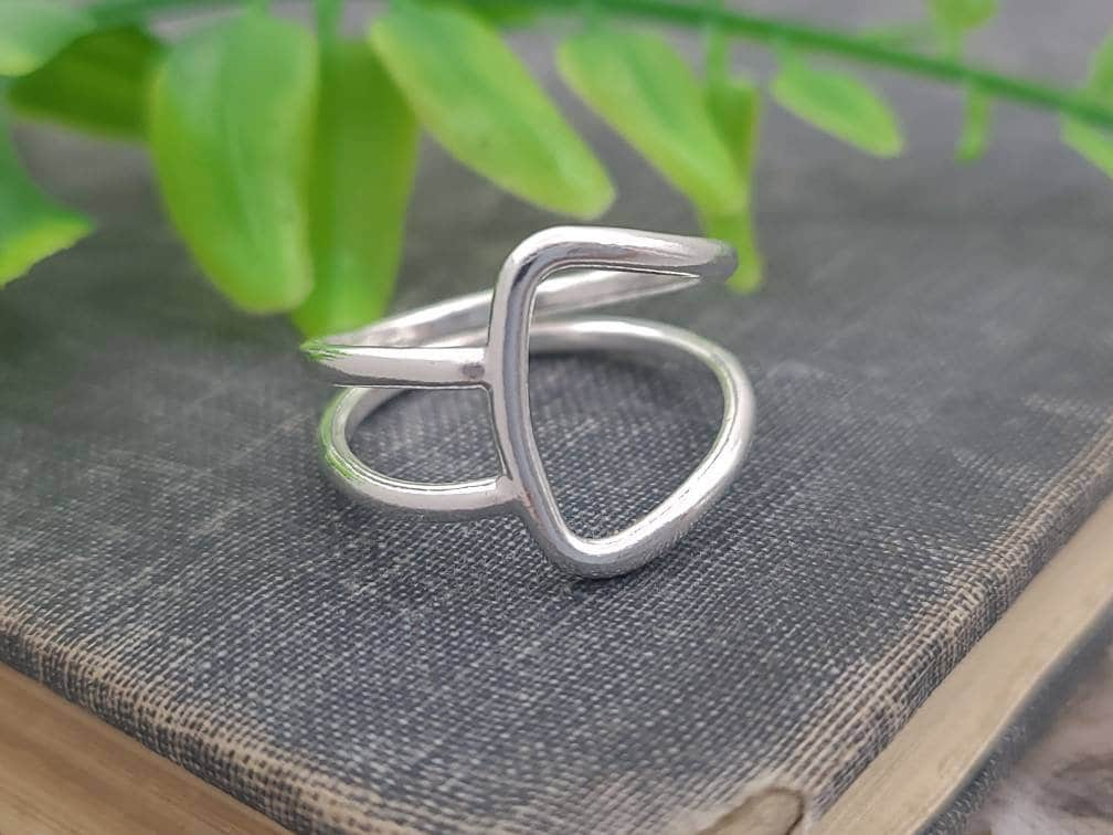 Sterling Silver Geometric Ring / Minimalist  / Square