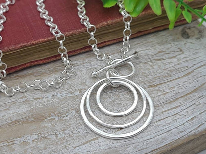 Large Chunky Sterling Silver Circle Front Clasp Necklace / Hammered Disc