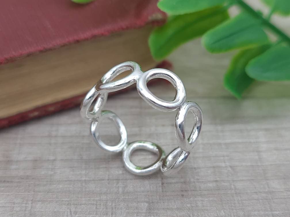 Sterling Silver Circle  Ring / Filigree / Organic